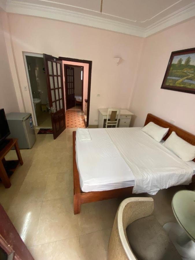 Hoang Kien Hotel Hanoi Exterior photo